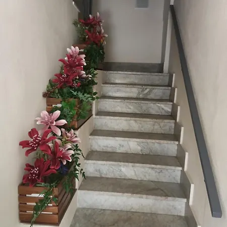 Il Dolce Castello Di فندق مبيت وإفطار